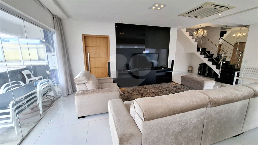 Cobertura, 4 quartos, 230 m² - Foto 3