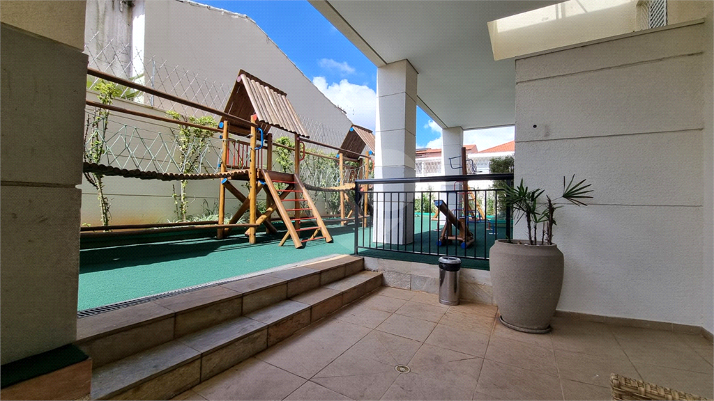 Apartamento para locação  em um condomínio clube. 