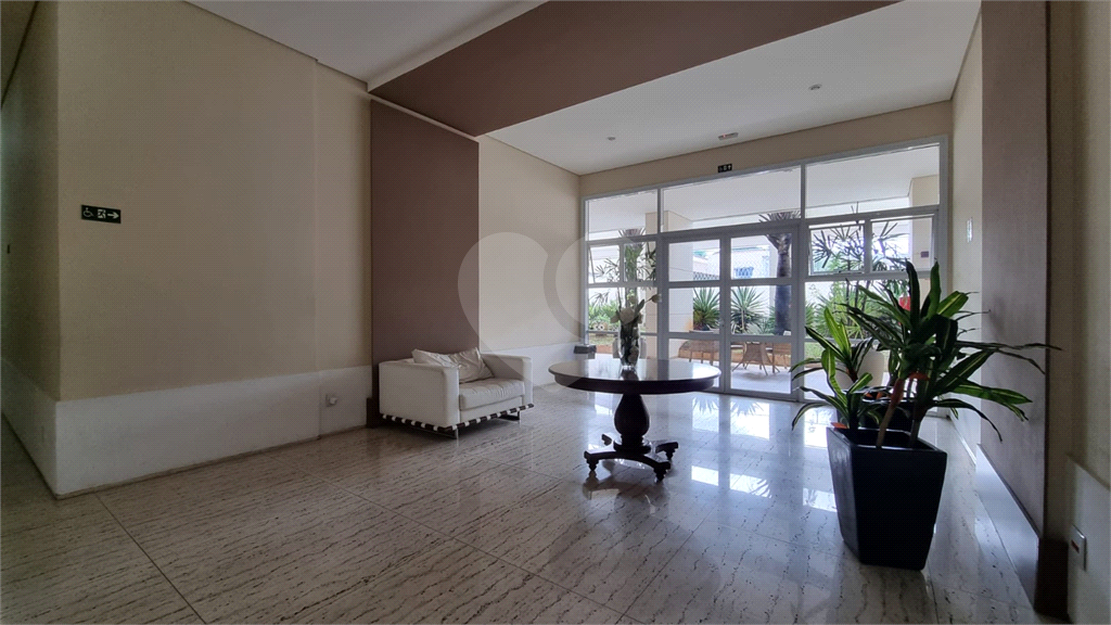 Apartamento para locação  em um condomínio clube. 