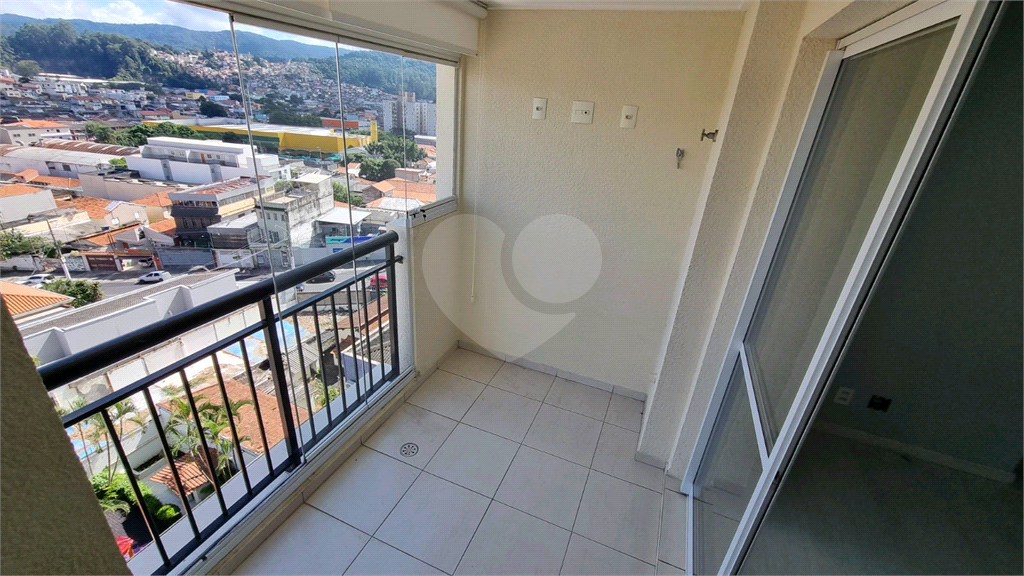 Apartamento para locação  em um condomínio clube. 