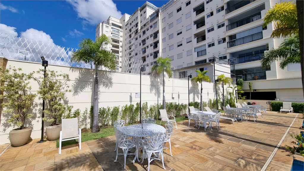 Apartamento para locação  em um condomínio clube. 