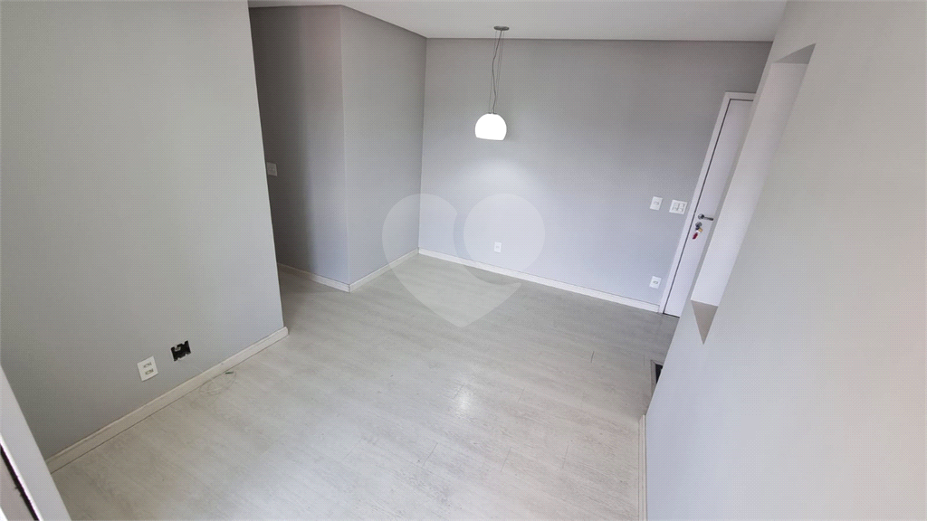 Apartamento para locação  em um condomínio clube. 