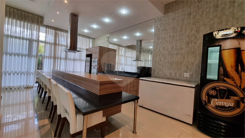 Apartamento para locação  em um condomínio clube. 