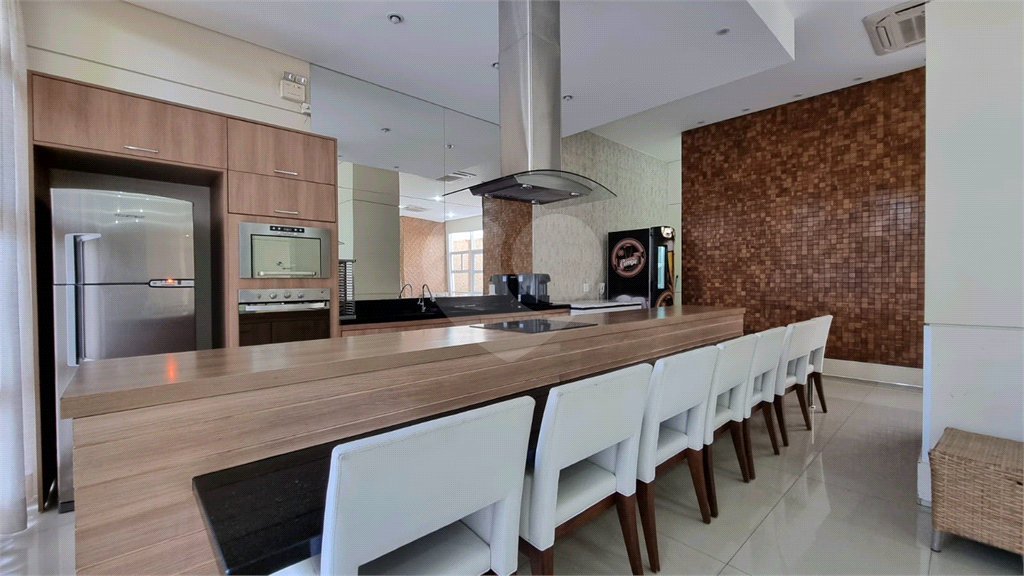 Apartamento para locação  em um condomínio clube. 