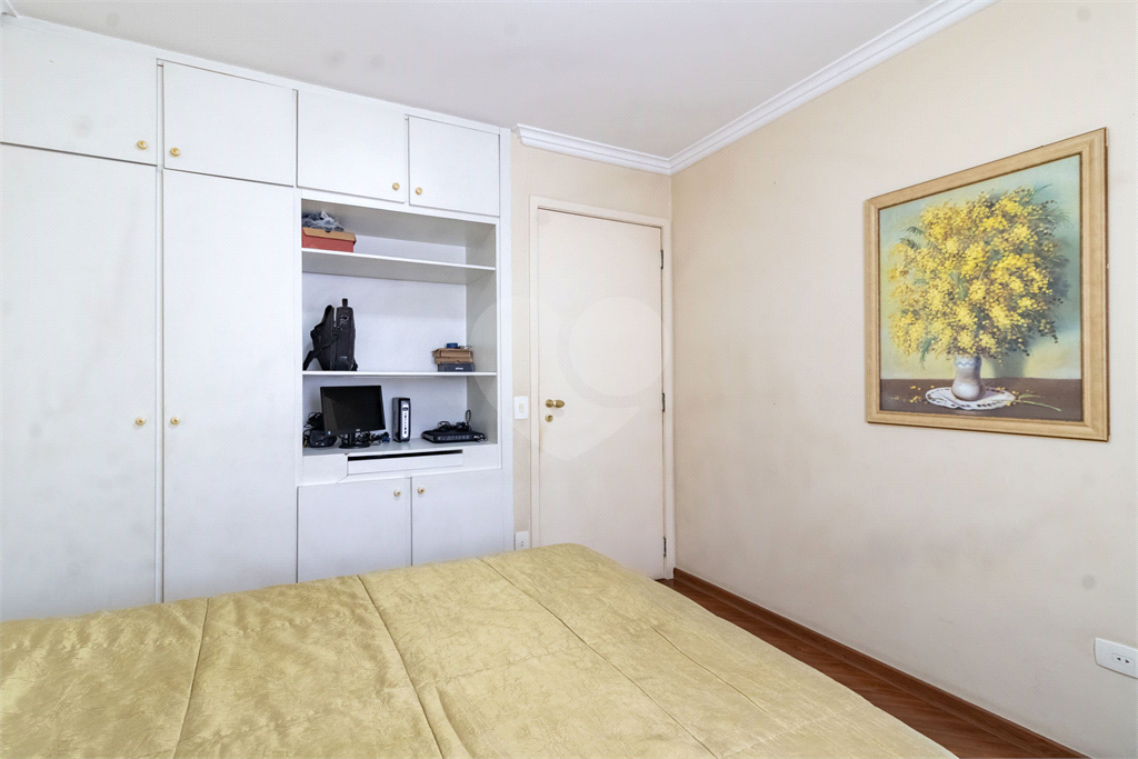 Apatrtamento - Perdizes - 3 Dormitórios - 120 m².