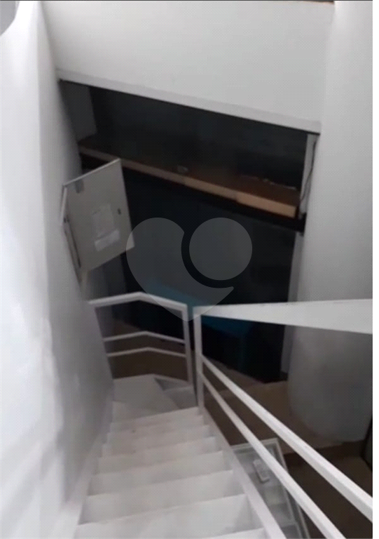 Loja comercial a venda em Santana.