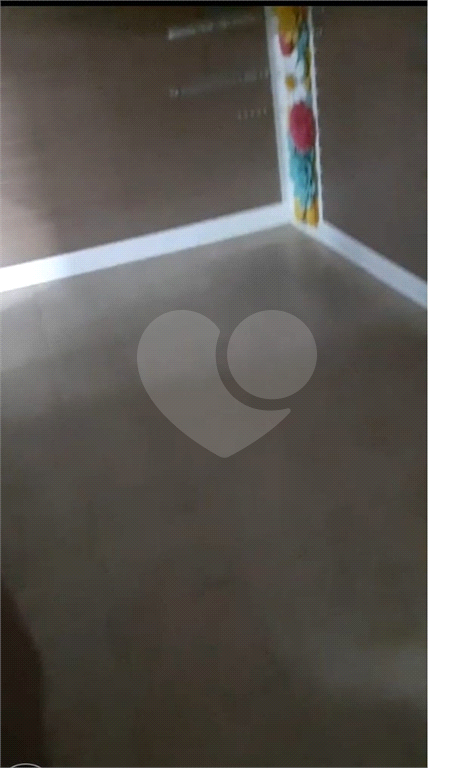 Loja comercial a venda em Santana.