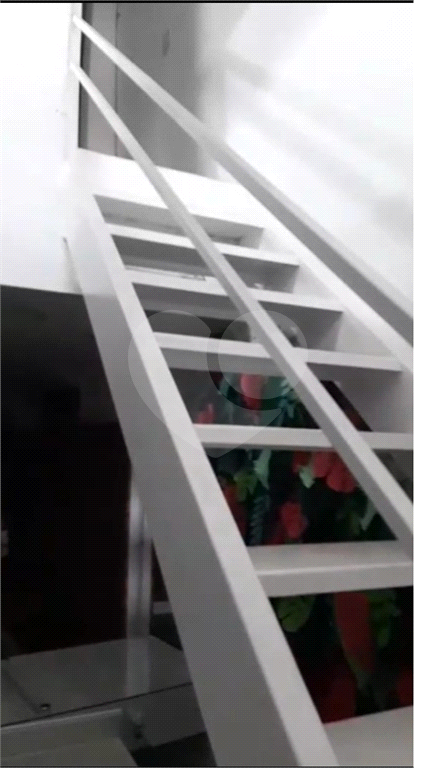 Loja comercial a venda em Santana.