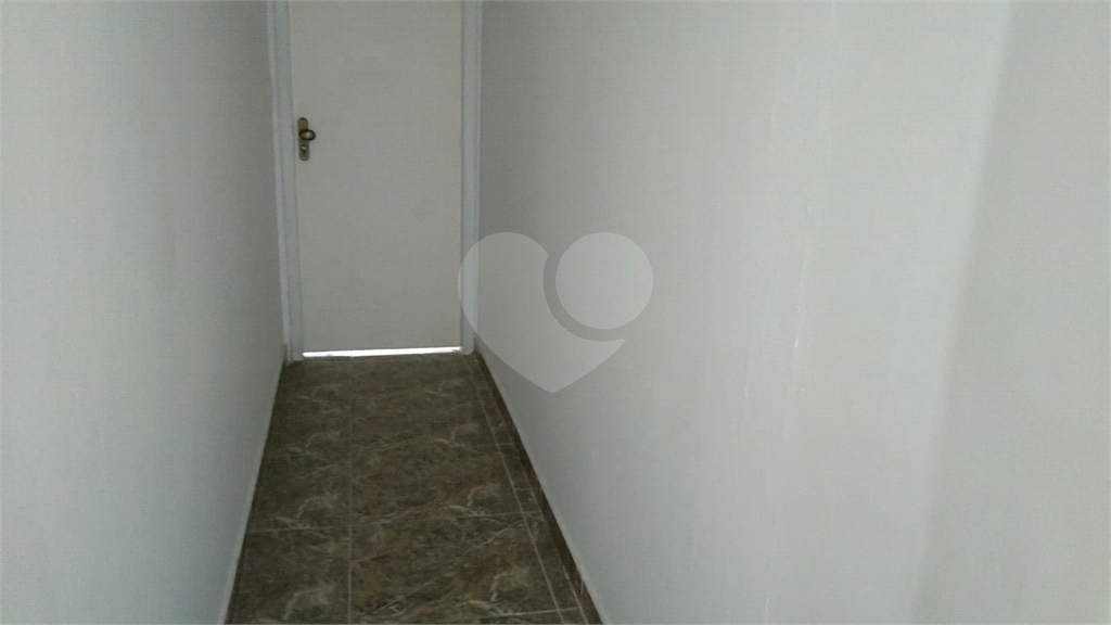 SOBRADO COMERCIAL 4 SUÍTES - LAVABO E 1 VAGA DE GARAGEM PARA LOCAÇÃO EM PERDIZES