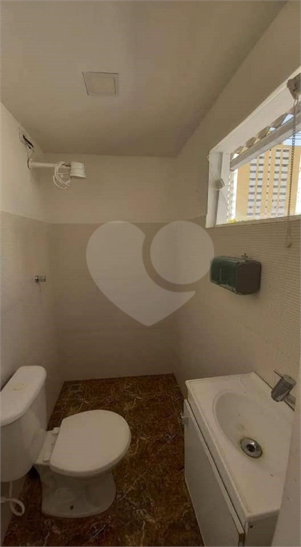 SOBRADO COMERCIAL 4 SUÍTES - LAVABO E 1 VAGA DE GARAGEM PARA LOCAÇÃO EM PERDIZES