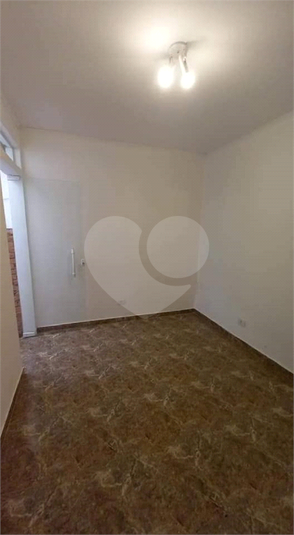 SOBRADO COMERCIAL 4 SUÍTES - LAVABO E 1 VAGA DE GARAGEM PARA LOCAÇÃO EM PERDIZES