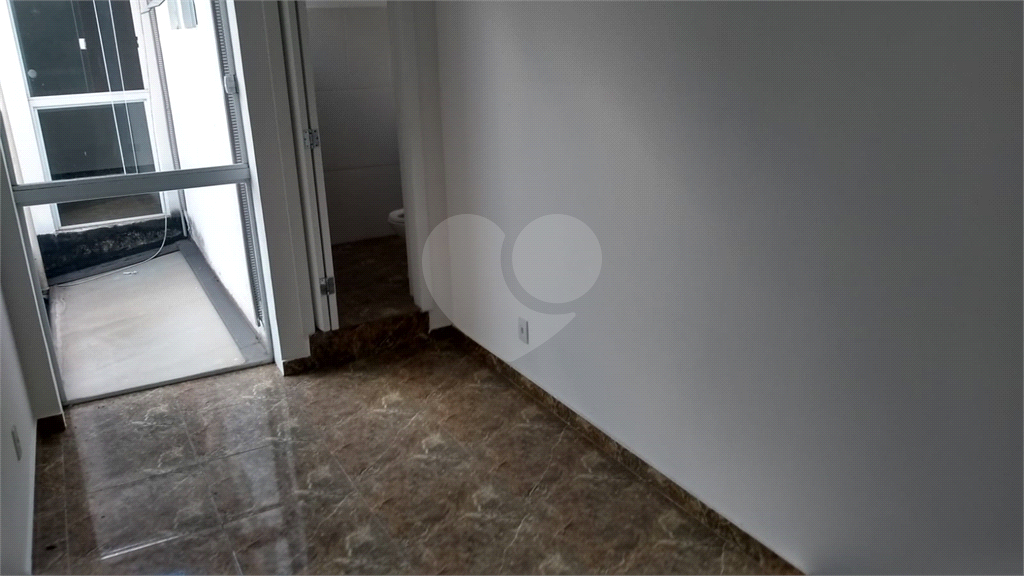 SOBRADO COMERCIAL 4 SUÍTES - LAVABO E 1 VAGA DE GARAGEM PARA LOCAÇÃO EM PERDIZES