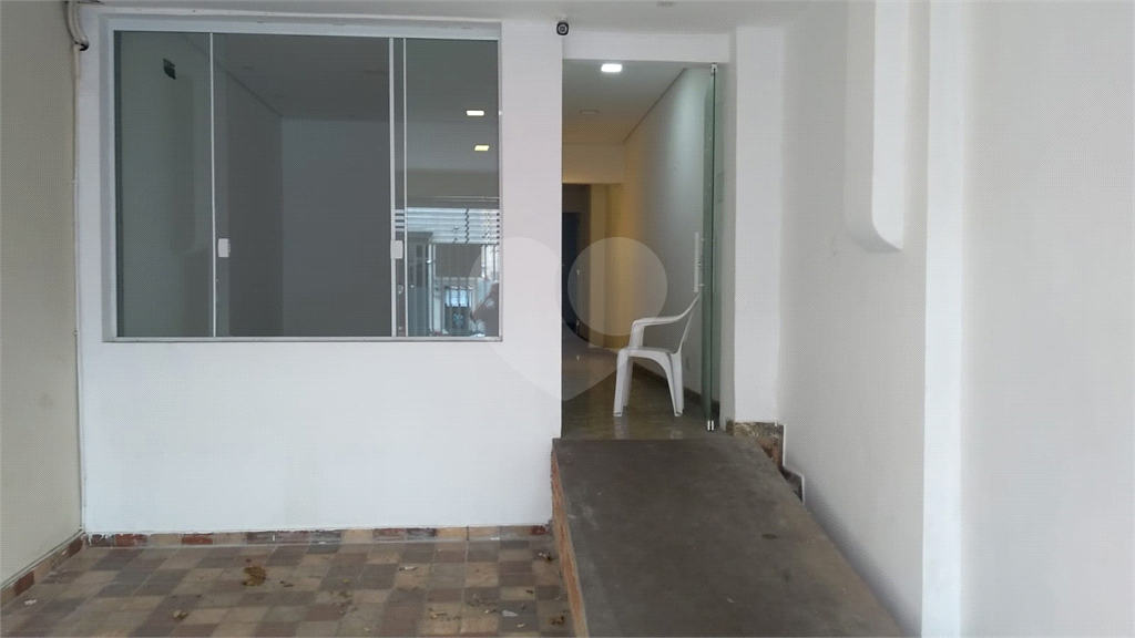 SOBRADO COMERCIAL 4 SUÍTES - LAVABO E 1 VAGA DE GARAGEM PARA LOCAÇÃO EM PERDIZES