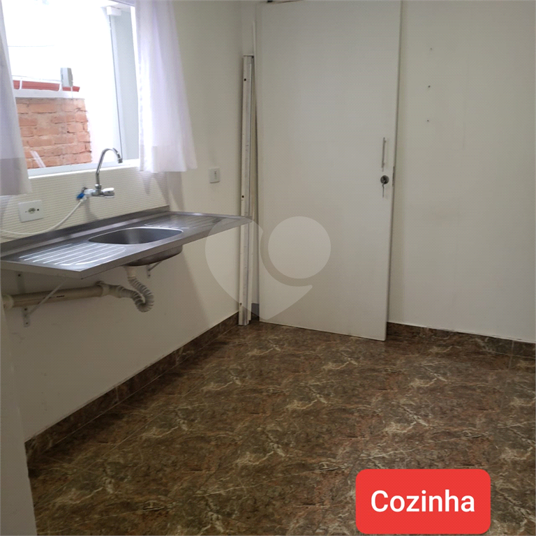 SOBRADO COMERCIAL 4 SUÍTES - LAVABO E 1 VAGA DE GARAGEM PARA LOCAÇÃO EM PERDIZES