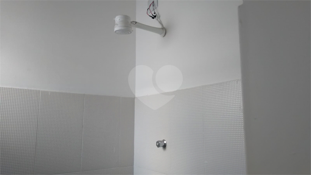 SOBRADO COMERCIAL 4 SUÍTES - LAVABO E 1 VAGA DE GARAGEM PARA LOCAÇÃO EM PERDIZES