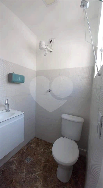 SOBRADO COMERCIAL 4 SUÍTES - LAVABO E 1 VAGA DE GARAGEM PARA LOCAÇÃO EM PERDIZES