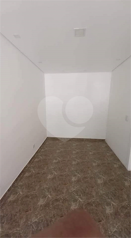 SOBRADO COMERCIAL 4 SUÍTES - LAVABO E 1 VAGA DE GARAGEM PARA LOCAÇÃO EM PERDIZES