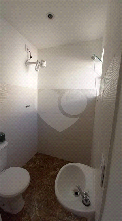 SOBRADO COMERCIAL 4 SUÍTES - LAVABO E 1 VAGA DE GARAGEM PARA LOCAÇÃO EM PERDIZES