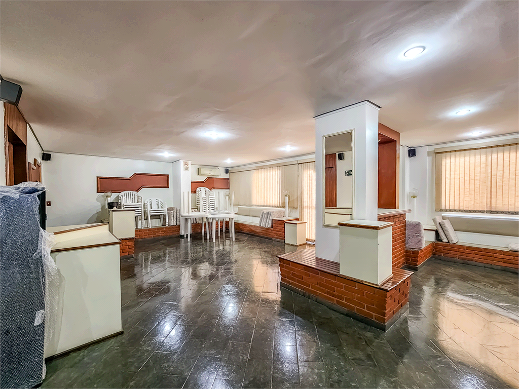 Apartamento - Saúde - 3 Dormitórios/Quartos - 1 Suíte - 2 Banheiros - 1 Vaga