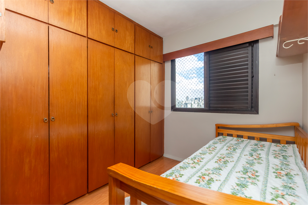 Apartamento - Saúde - 3 Dormitórios/Quartos - 1 Suíte - 2 Banheiros - 1 Vaga