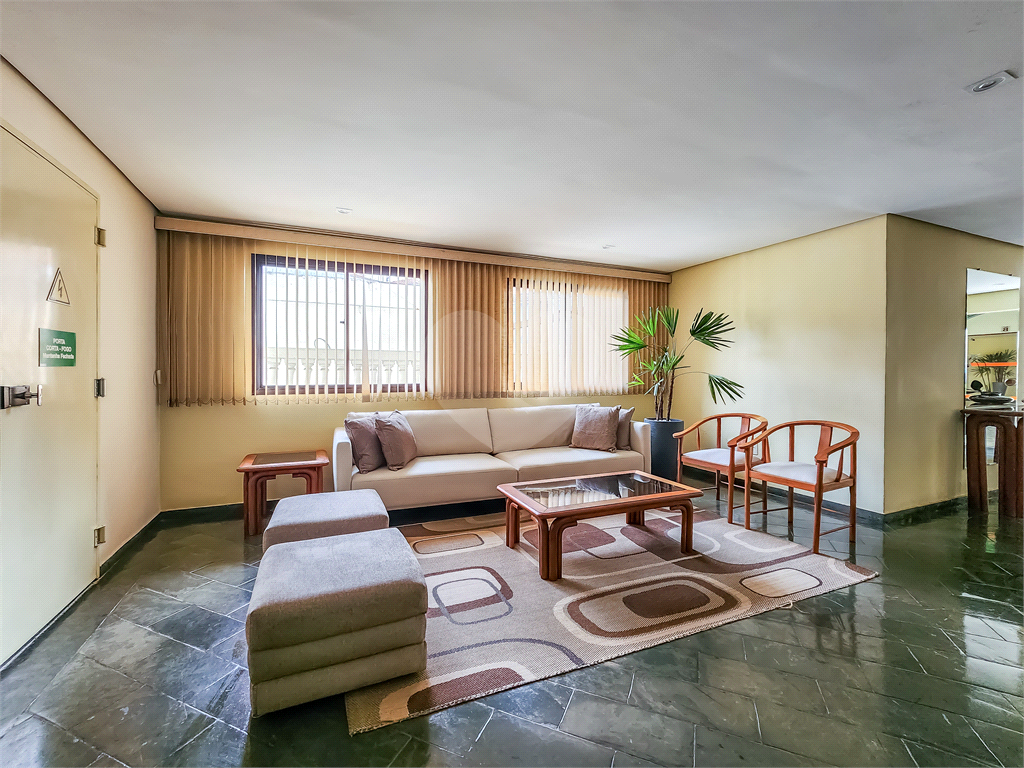 Apartamento - Saúde - 3 Dormitórios/Quartos - 1 Suíte - 2 Banheiros - 1 Vaga