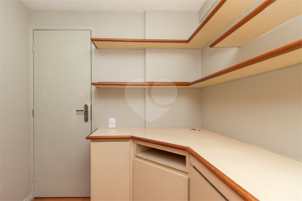 Apartamento - Saúde - 3 Dormitórios/Quartos - 1 Suíte - 2 Banheiros - 1 Vaga