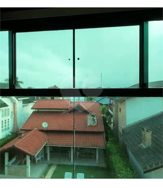 Lindo e amplo sobrado no Residencial Bougainville na Região de Peruíbe