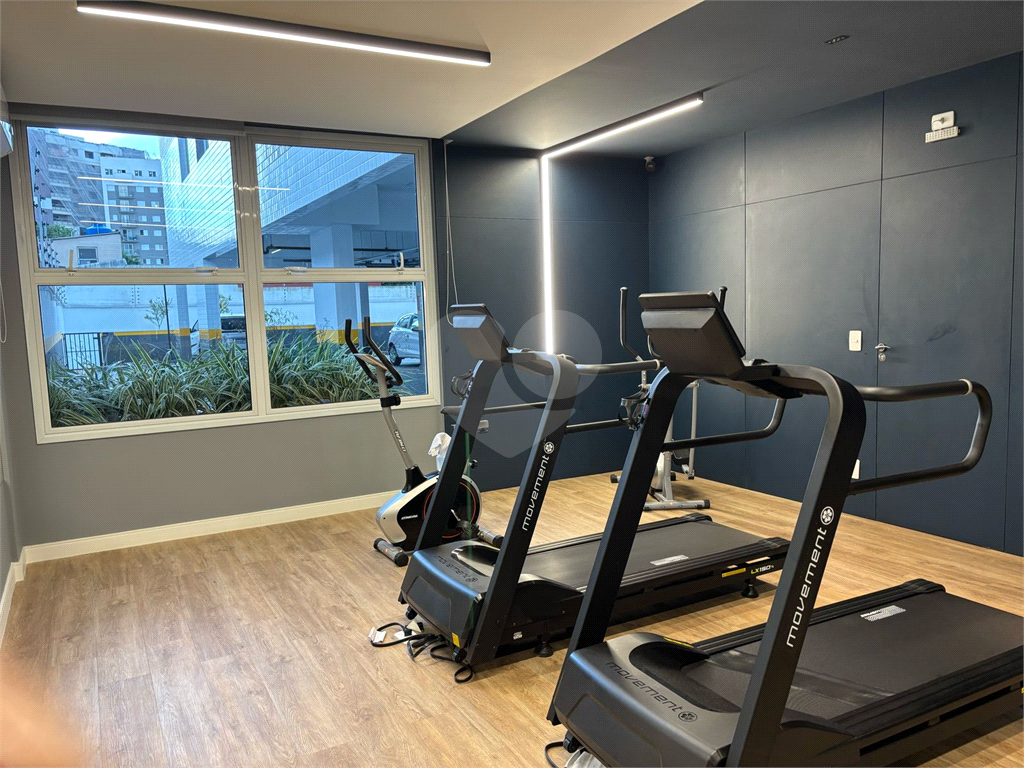 Studio novo, decorado e próximo ao Metro Praça da Árvore