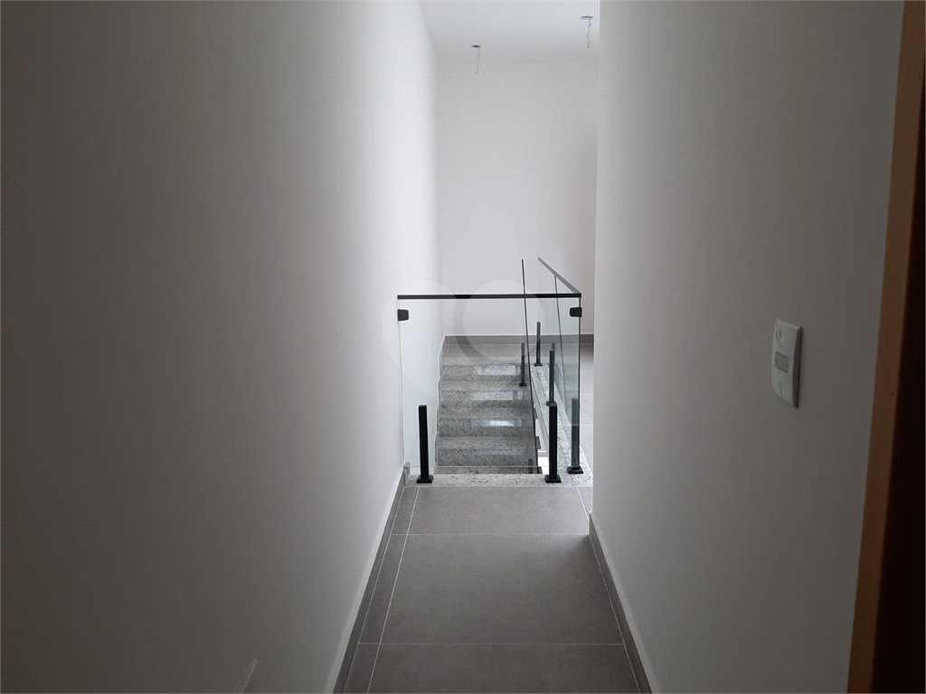 Sobrado novo à venda 115, Vila Guilherme, 115m², 3 suítes, 2 vagas e próximo ao metrô. 