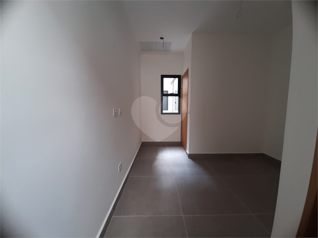 Sobrado novo à venda 115, Vila Guilherme, 115m², 3 suítes, 2 vagas e próximo ao metrô. 