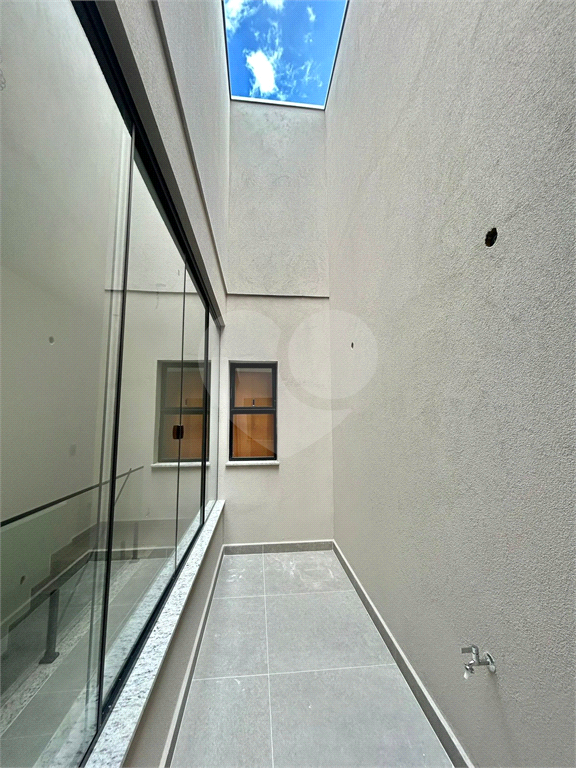 Sobrado novo à venda 115, Vila Guilherme, 115m², 3 suítes, 2 vagas e próximo ao metrô. 