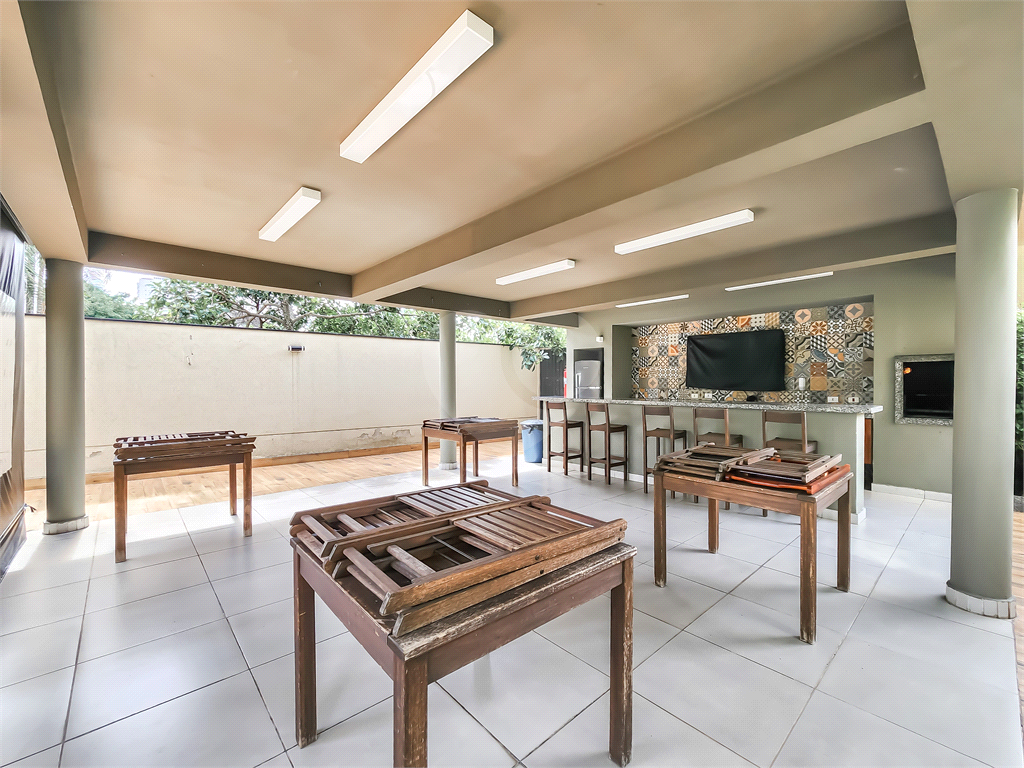 Apartamento -Saúde - 2 Dormitórios - 1 Suíte - 2 Banheiros - 2 Vagas