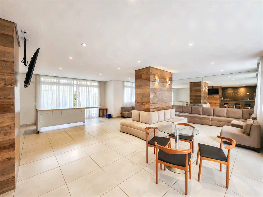 Apartamento -Saúde - 2 Dormitórios - 1 Suíte - 2 Banheiros - 2 Vagas