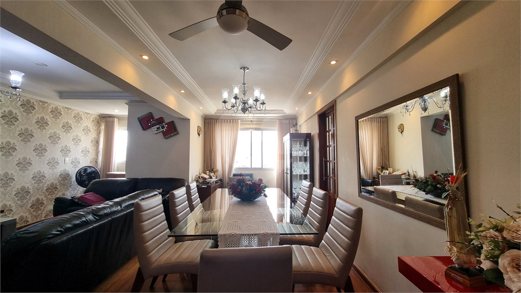 Apartamento à venda 124m² | 3 dormitórios (1 suíte) | Living 3 ambientes | 3 vagas na Vila Guilherme