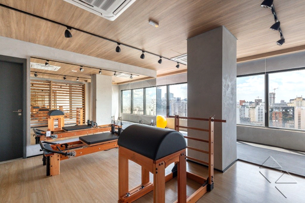 Venda de Apartamento novo em Pinheiros com 2 suítes e 2 vagas