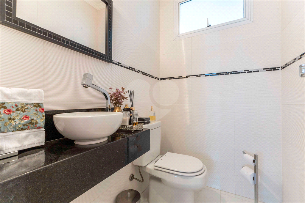 Apartamento de 120m. reformado em Higienópolis.