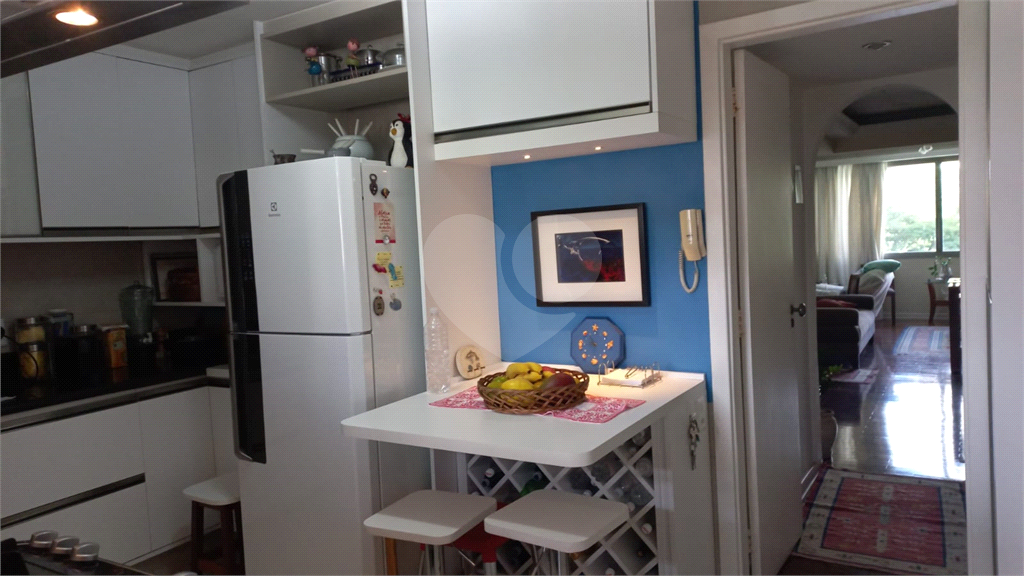 Apartamento à venda com 3 quartos, 115m² - Foto 8