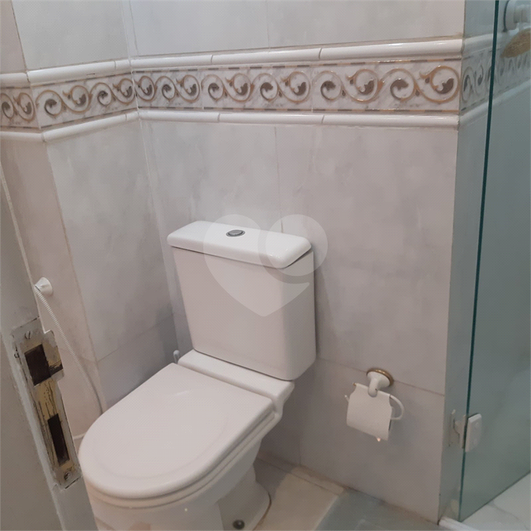 Apartamento à venda com 3 quartos, 115m² - Foto 22