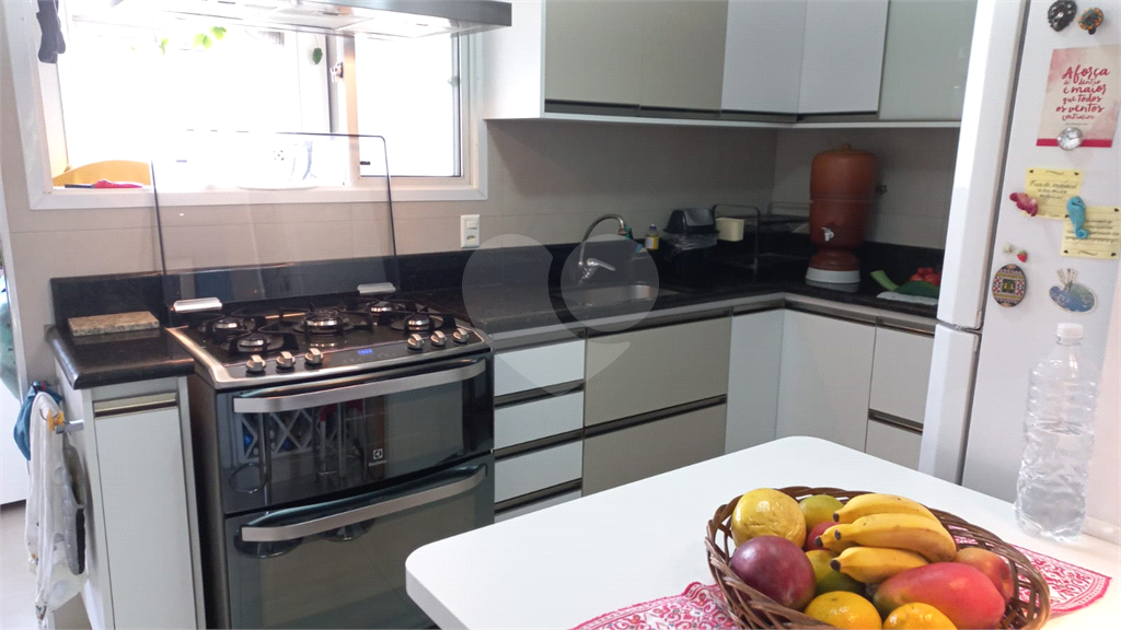 Apartamento à venda com 3 quartos, 115m² - Foto 11