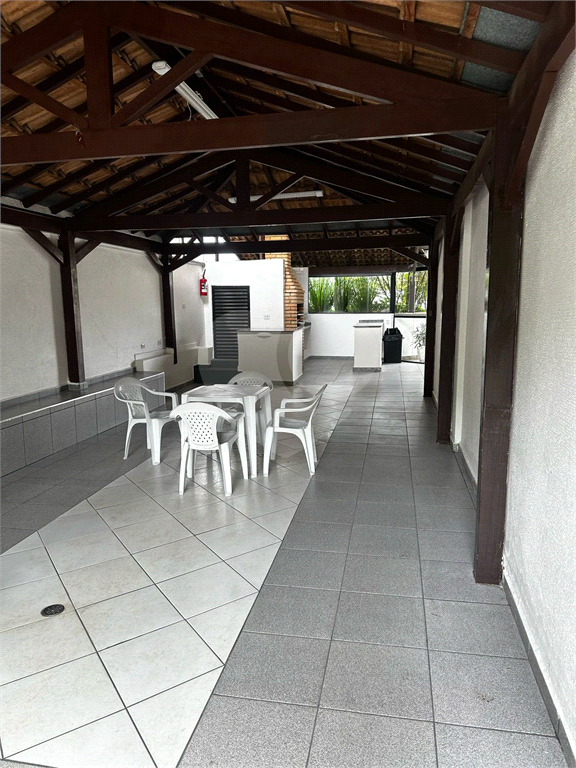 APARTAMENTO em SANTANA