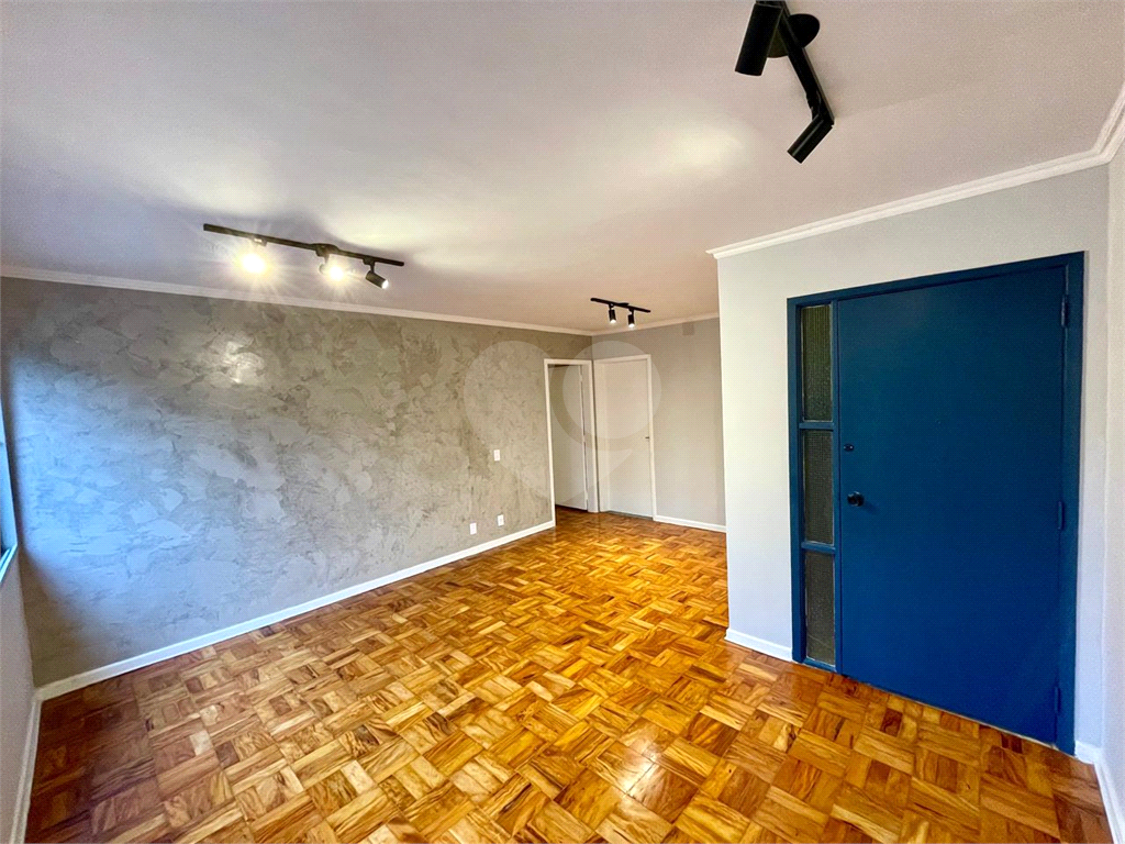 APARTAMENTO VILA OLIMPIA - 3 DORMITÓRIOS 