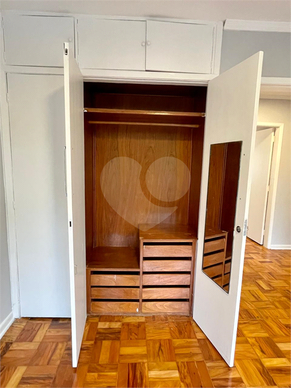 APARTAMENTO VILA OLIMPIA - 3 DORMITÓRIOS 