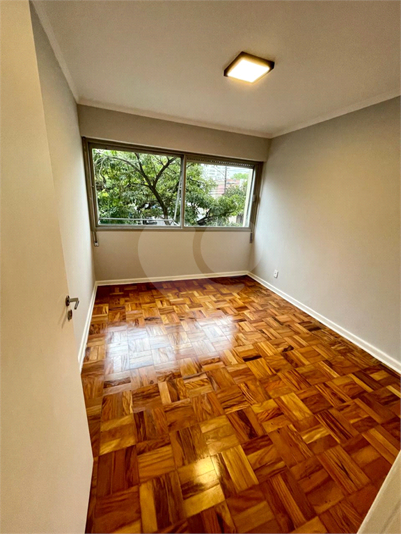 APARTAMENTO VILA OLIMPIA - 3 DORMITÓRIOS 