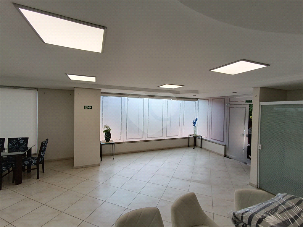 APARTAMENTO em CASA VERDE