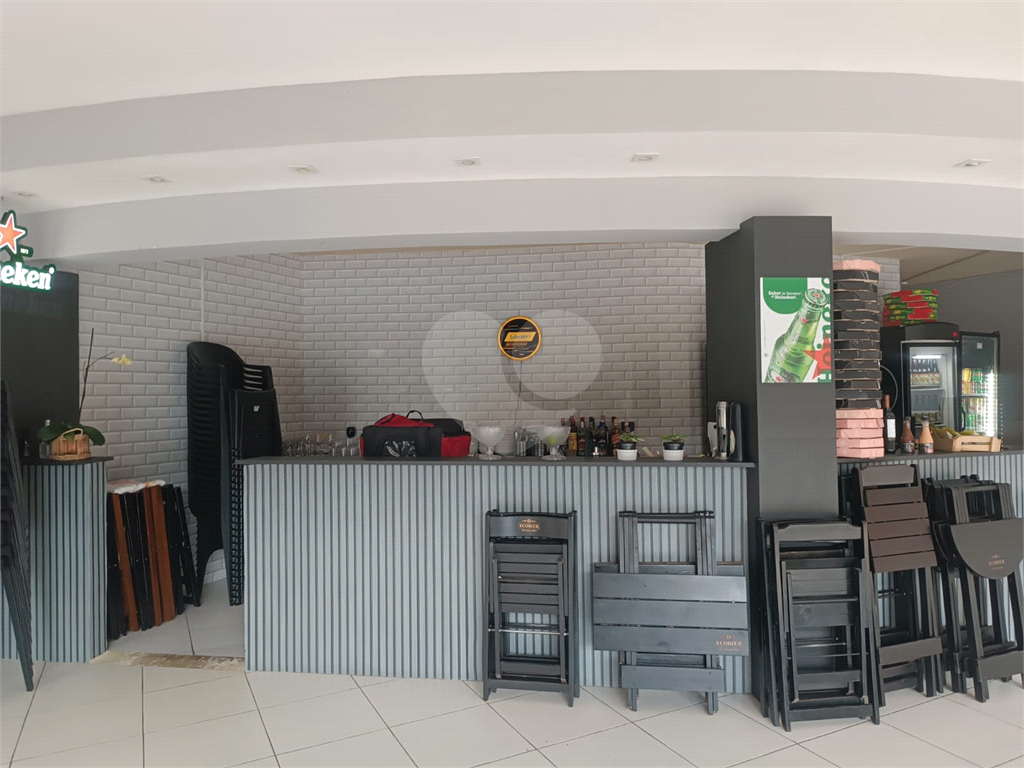 APARTAMENTO em CASA VERDE