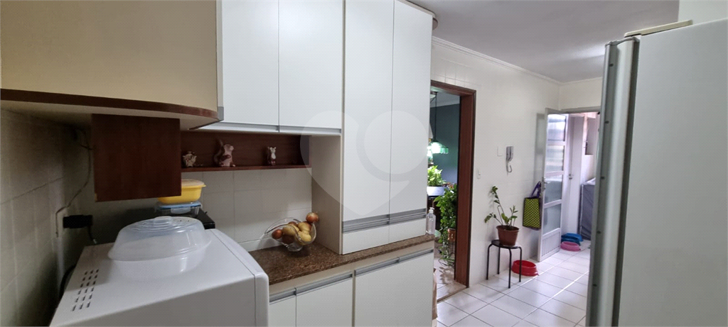 APARTAMENTO em CASA VERDE