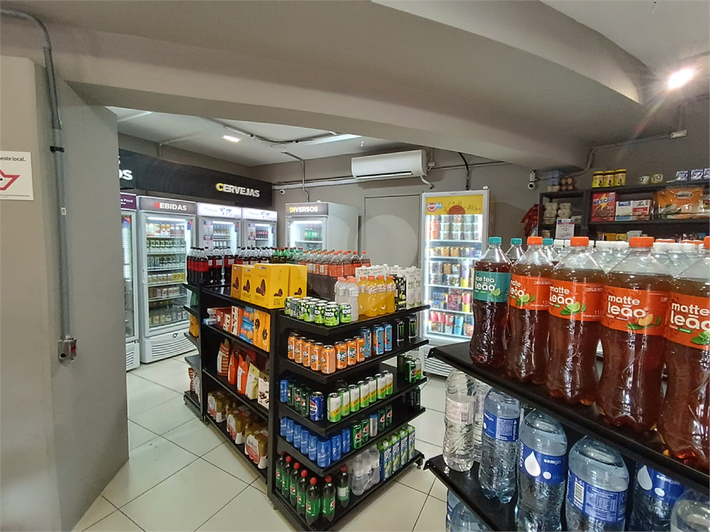 APARTAMENTO em CASA VERDE