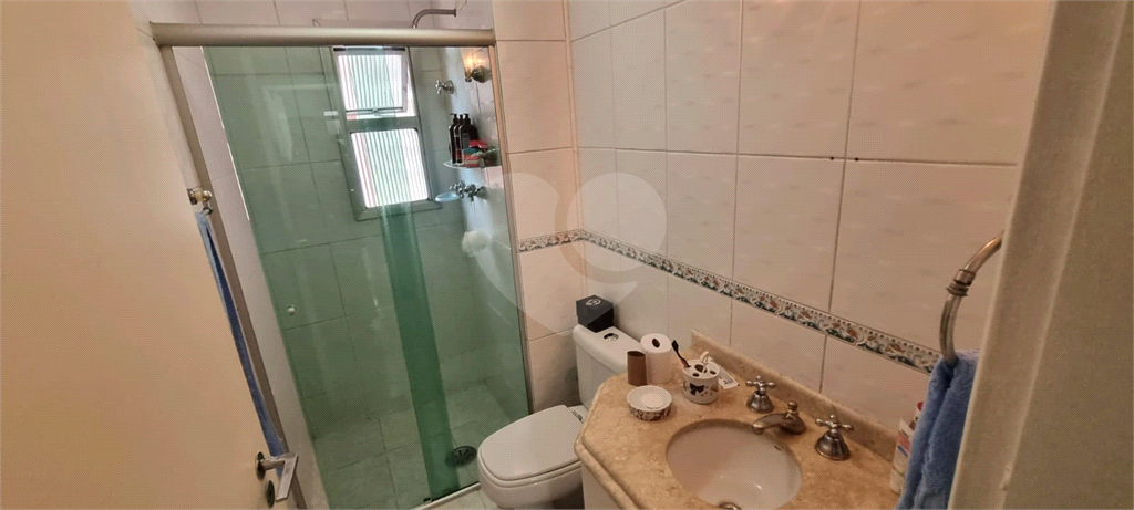 APARTAMENTO em CASA VERDE