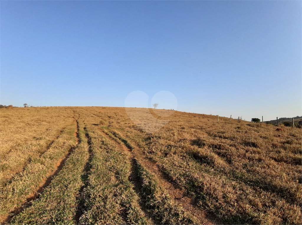 ÁREA DE TERRA em BAIRRO DO PINHAL