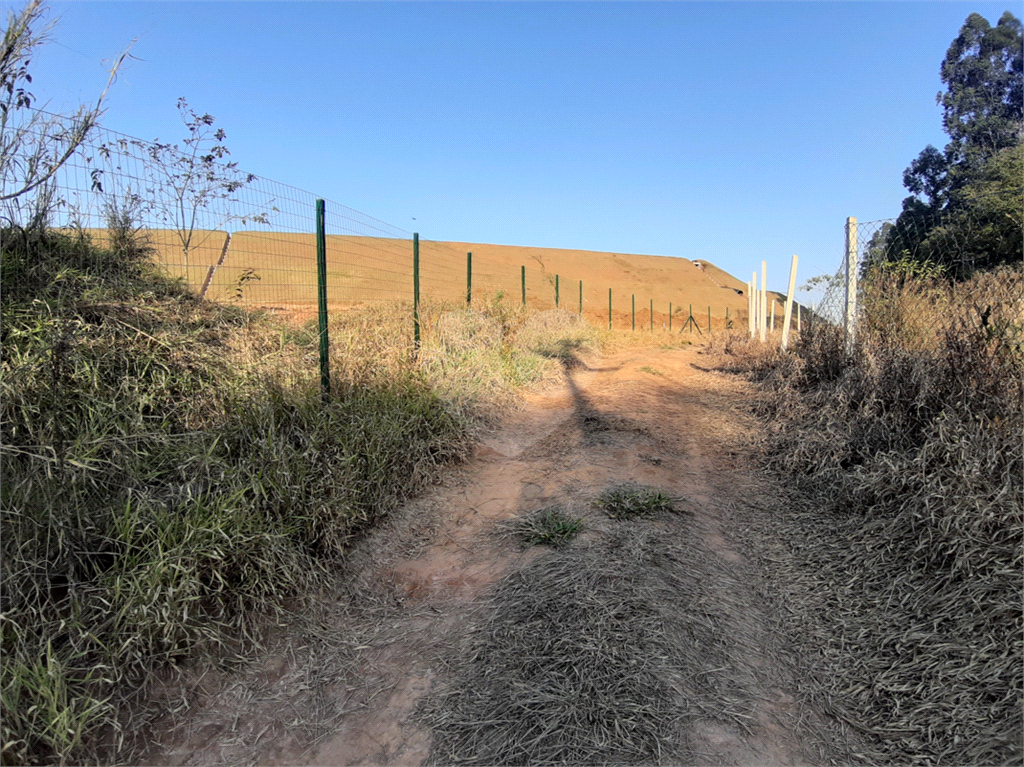 ÁREA DE TERRA em BAIRRO DO PINHAL